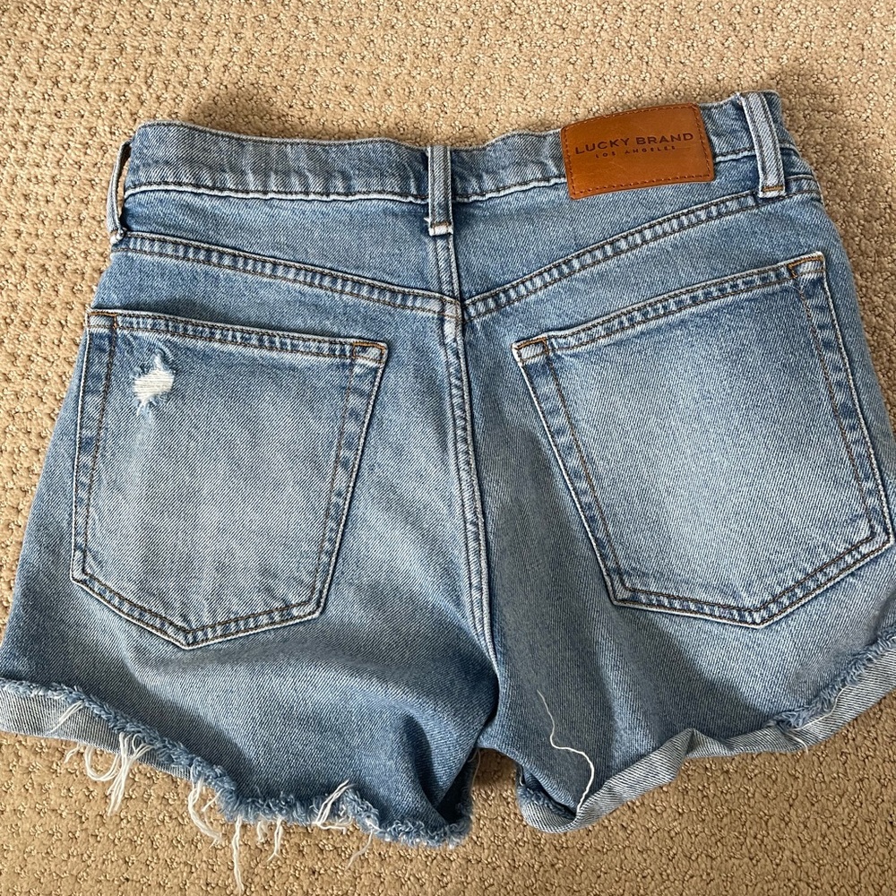 Lucky Brand- size 2/26 Relaxed Denim Shorts- Raw Hem